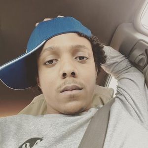 Meet your Posher, Marcelles